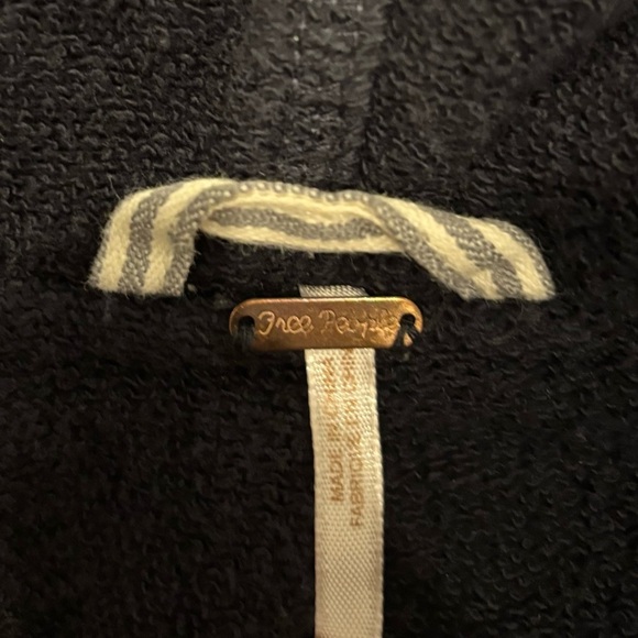 Free People Double Weave Distressed Denim Jacket Fleece Layer With Hood Sz S - Picture 13 of 15